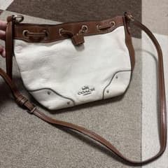 COACH レザーショルダーバッグ ホワイト/ブラウンのサムネイル