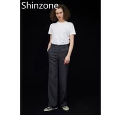 Shinzone センタープレスパンツ　32 ブラックのサムネイル