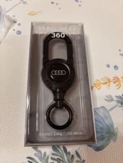 非売品 Audi ROOT CO. MAG REEL 360 キーホルダーのサムネイル