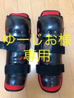 FOX ニーブレースのサムネイル