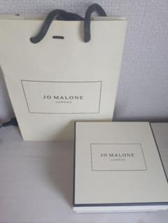 JO MALONEのアロマキャンドルのサムネイル