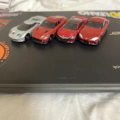 トミカ スポーツカー ミニカー 4台セットのサムネイル