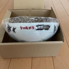 チャルメラ進撃の巨人　どんぶりのサムネイル