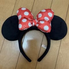 ミニーマウス カチューシャ 赤いリボンのサムネイル