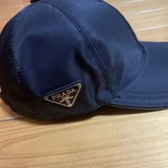 PRADA ブラック ナイロン キャップ極美品のサムネイル