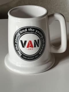 VAN JACKET 陶器 BIG マグカップ 非売品 ディスプレイ 中古品 - メルカリ
