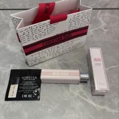 MISS DIOR オードゥパルファンミニミス スティックフレグランス[新品]のサムネイル
