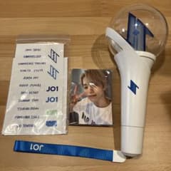 JO1 OFFICIAL LIGHT STICK ver1 トレカ付きのサムネイル