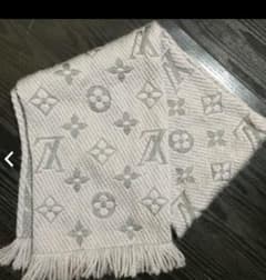 ゆーきさん専用☆LOUISVUITTON ☆マフラーのサムネイル