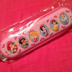 ディズニープリンセス ペンケースのサムネイル