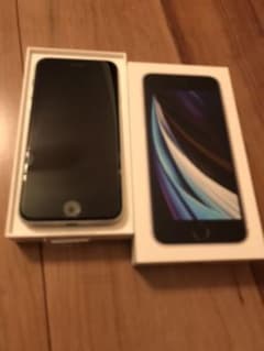 iPhone SE 第2世代　64GBのサムネイル