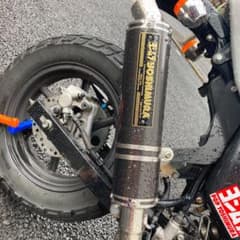 エイプ50 100 ヨシムラサイクロンマフラーのサムネイル