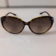 Gucci キャットアイ サングラス ブラウン - メルカリ