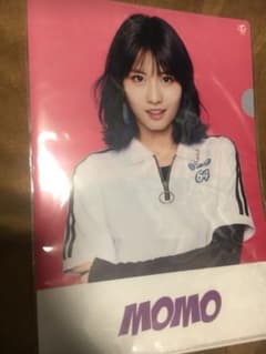 TWICE モモ 公式 クリアファイルのサムネイル