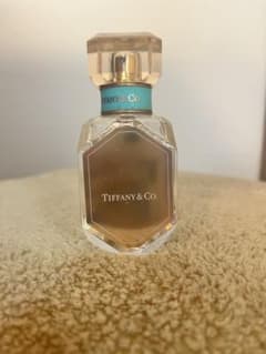 Tiffany & Co. ローズゴールド　オードパルファム 香水のサムネイル