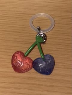ワンピース メロメロの実 キーホルダーのサムネイル