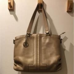 かずちゃん様専用LANVIN ゴールド ハンドバッグのサムネイル
