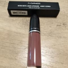 MACレトロマットリキッドリップカラー　ソーミー口紅グロスのサムネイル