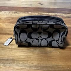 COACH シグネチャー ポーチ ブラックのサムネイル