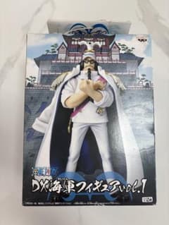 ONE PIECE ワンピース　センゴク　DX海軍フィギュアのサムネイル