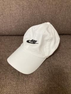 Nike ホワイトキャップのサムネイル