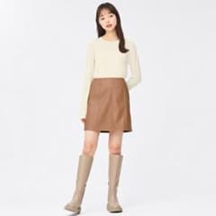 GU フェイクレザーミニスカート Mサイズのサムネイル