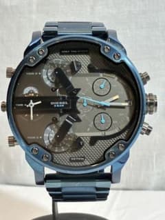 DIESEL DZ7414 クロノグラフ腕時計【稼働品美品】 DIESEL DZ7414 クロノグラフ腕時計【稼働品美品】 - メルカリ