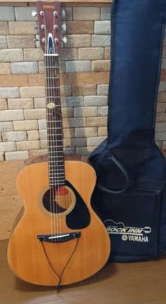 YAMAHA FS-500SJ アコースティックギター 赤ラベル 復刻版ケース付 