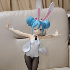 하츠네 미쿠 피규어 화이트 토끼 BiCute Bunnies Figure