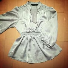 STYLE様専用 Zara トップスのサムネイル