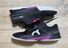 On THE ROGER Pro Fire Black/Pink 28cm - メルカリ