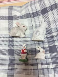 ウサギの置物 4体セットのサムネイル