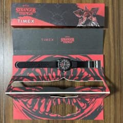 Stranger Things TIMEX アナログ腕時計