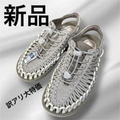 D*I様 【新品】KEEN UNEEK（キーン　ユニーク）　訳アリのサムネイル