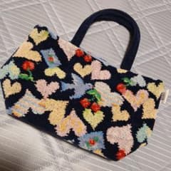 最終値下げ‼️ハートと鳥デザイン トートバッグのサムネイル