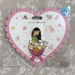 香港ディズニー ムーラン LE400 ピンバッジ ピントレ - メルカリ