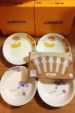 値下げ☆ムーミン食器セット パスタカレー2枚セット✕２、ニョロニョロスプーン