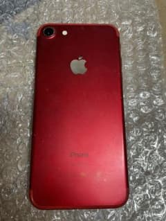 iPhone 7 Red 128 GB auのサムネイル