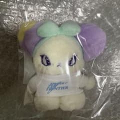 NMIXX MINI PLUSH KEYRING KKYU-NYANG ギュジン NMIXX MINI PLUSH KEYRING KKYU-NYANG ギュジン - メルカリ