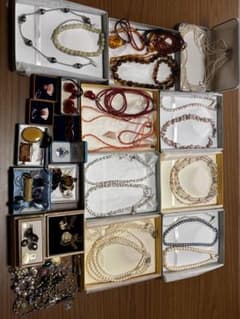 N*5様 【遺品整理】刻印あり多数 アクセサリー まとめ売り 貴金属 珊瑚