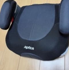 【塩大福様専用】アップリカ　ジュニアシートのサムネイル