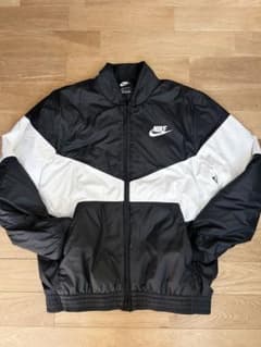 激安⭐︎NIKE 春に活躍！ブルゾン サイズL 早い者勝ちのサムネイル