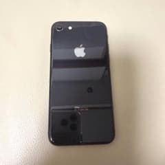 美品Apple iPhone 8 ブラック 本体　simフリー　64GB 80%のサムネイル