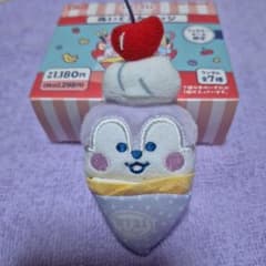 BT21 Plush Badge