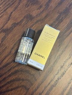 CHANEL サブリマージュ ラ ローション ルミエール エクスフォリアントのサムネイル
