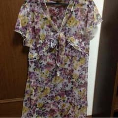 ♥️300円花柄薄手チュニック♥️のサムネイル