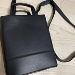 ZARA ショルダーバックのサムネイル