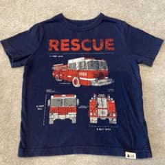 GAP 消防車柄Tシャツ 100cmのサムネイル
