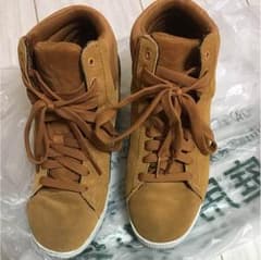 PUMAのサムネイル