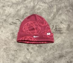 Nike 赤 ビーニー ケンタウロス健太着用 - メルカリ